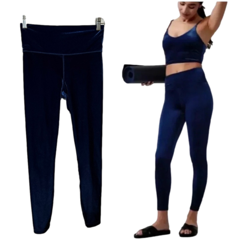 Athleta Women's Blue Elation Velvet Tight Legging Size Small yoga pilates